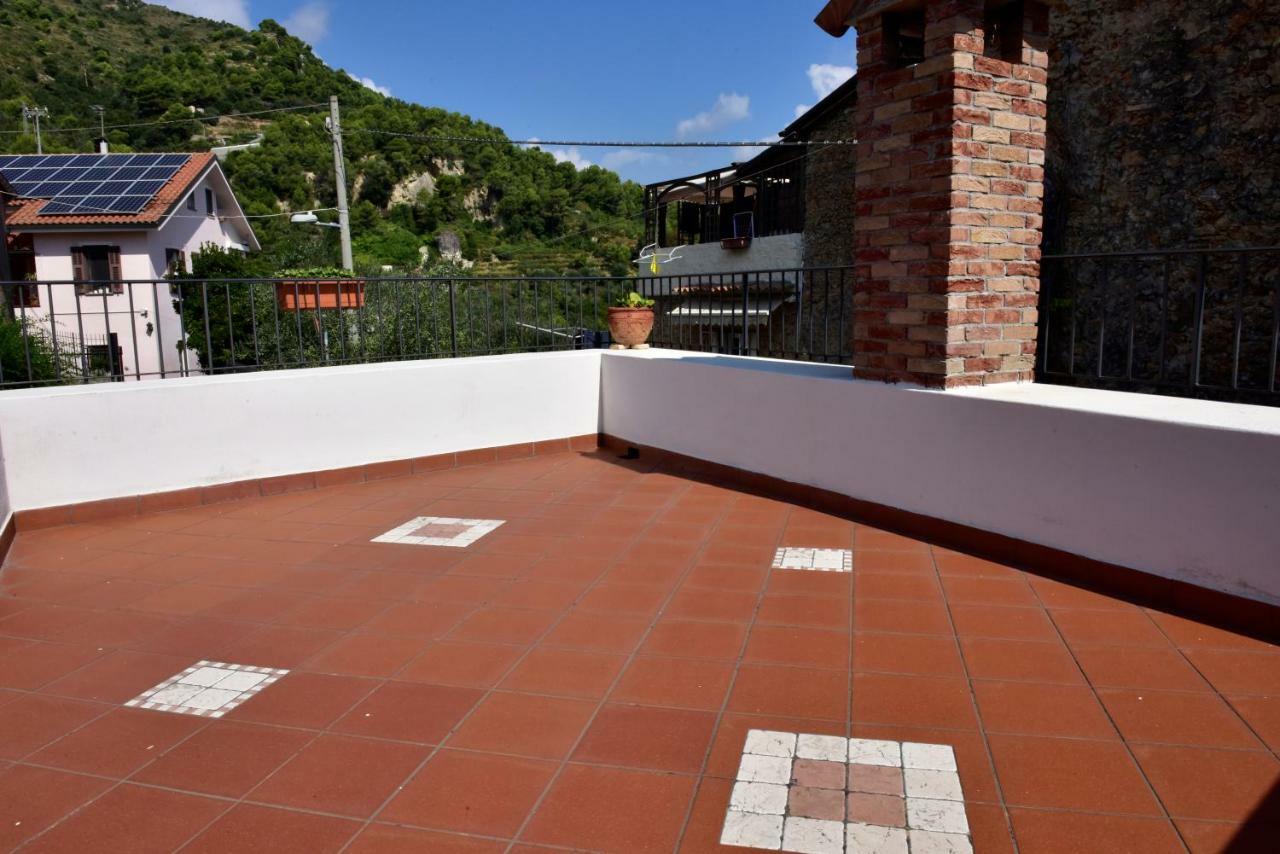 Locanda Dei Boi Ventimiglia Exterior foto